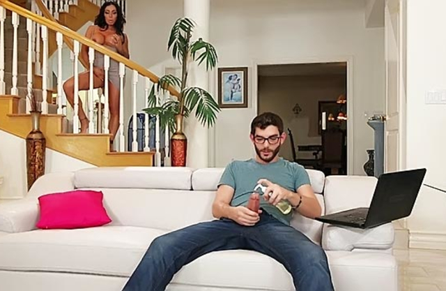 Promiscuous sexy stepmom gets funky with nerd stepson