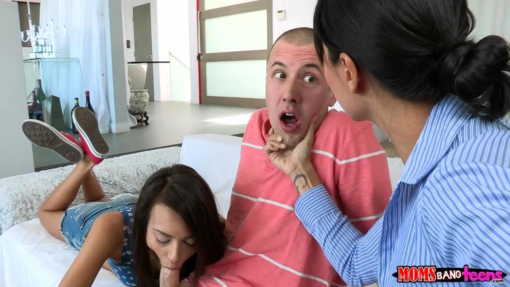 1024px x 576px - Asian mom wants to see girl giving blowjob to boyfriend on couch
