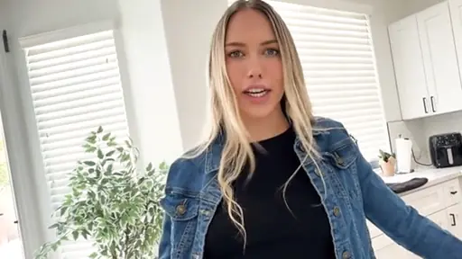 Horny sister and her obsession