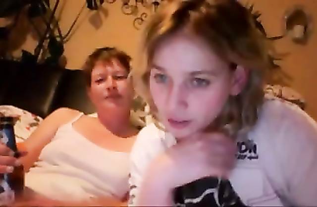 Shorthaired Lesbian Cam Girl - Lesbian webcam video of winsome daughter and mom with short hair
