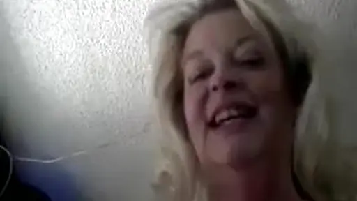 Mom visits after years apart and immediately drops to her knees to wrap her lips around my cock