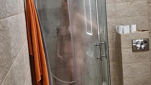 Spied on my slutty mom in the shower 🚿 rubbing her cunt; got the whole thing on my phone