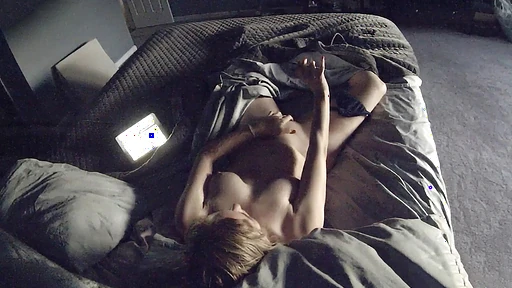 Hidden cam catches mom fingering her wet cunt while sexting her lover at the same damn time